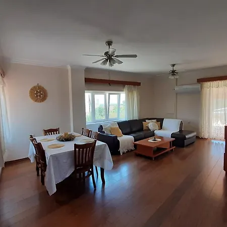 Apartment The Quiet Place